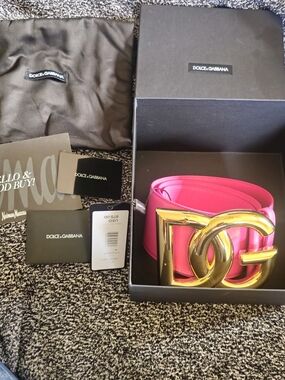 $875 Dolce & Gabbana Hot Pink Leather Wide Waist Belt with Gold DG Logo Buckle